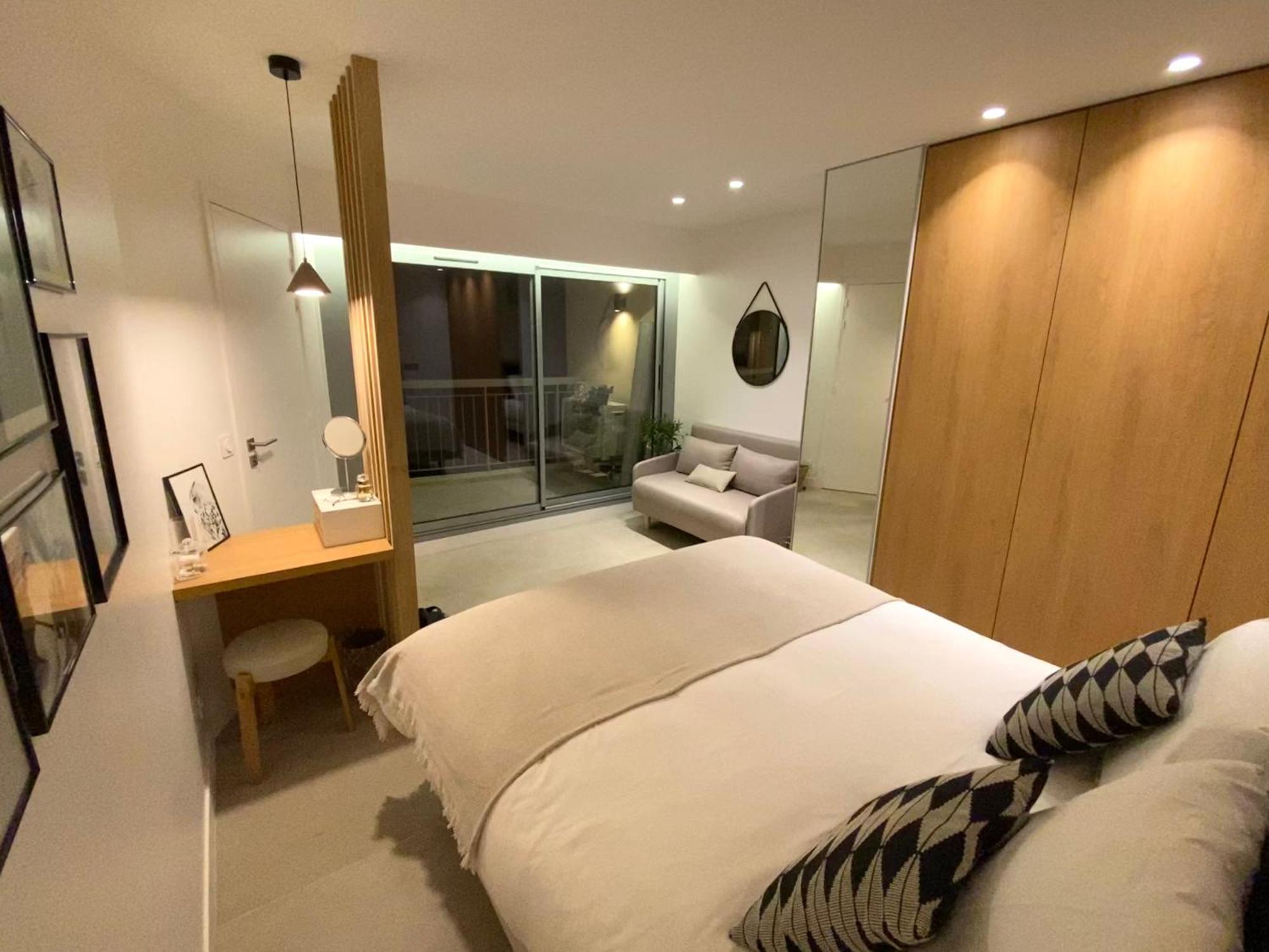 Appartement Luxe Vue Mer Et Collines Avec Piscine Mandelieu Esterno foto